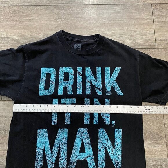 Y2J WWE T Shirt Size M The Gift Of Chris Jericho Drink It In Man Wrestling Black - Picture 5 of 6